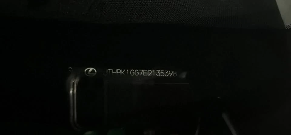 2014 Lexus ES 6th Gen - Image 19 of 20