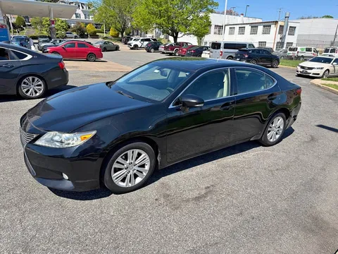 2014 Lexus ES 350 Luxury Sedan