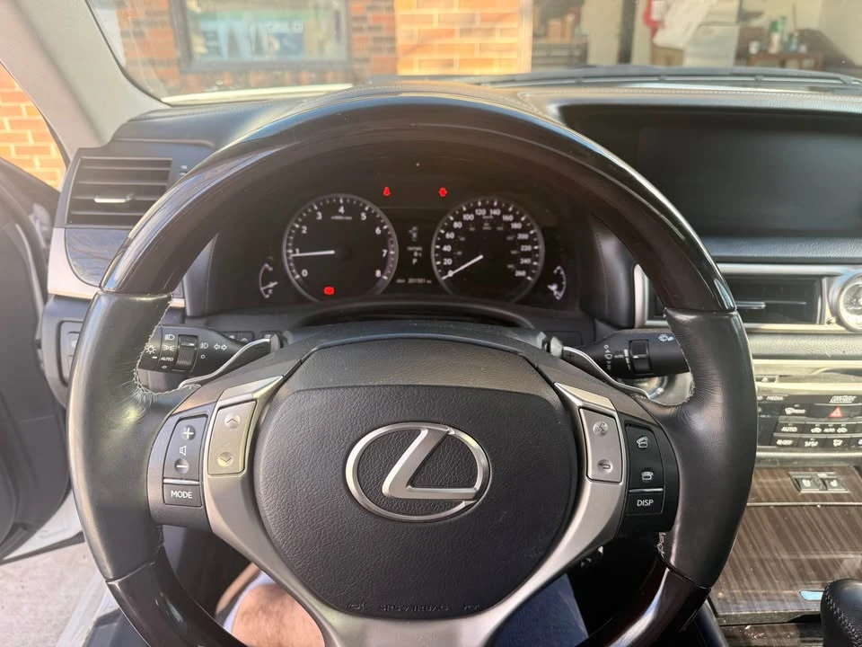 2014 Lexus GS 4th Gen - Image 4 of 8
