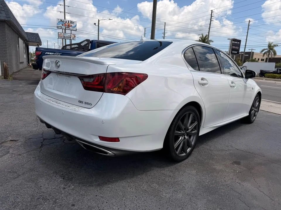 2014 Lexus GS 4th Gen - Image 4 of 9