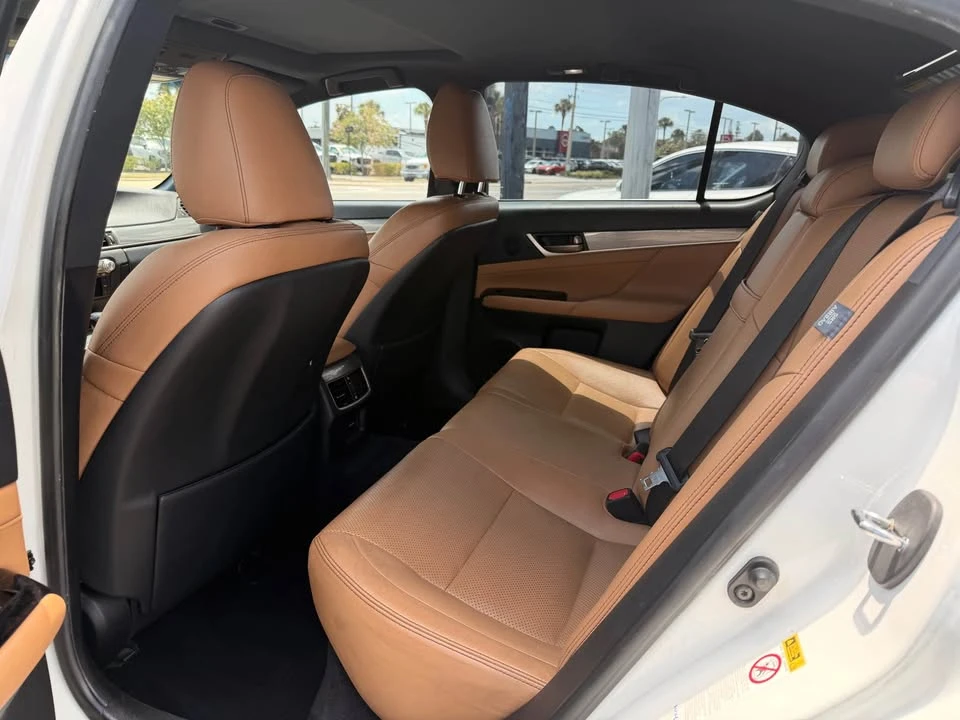 2014 Lexus GS 4th Gen - Image 6 of 9