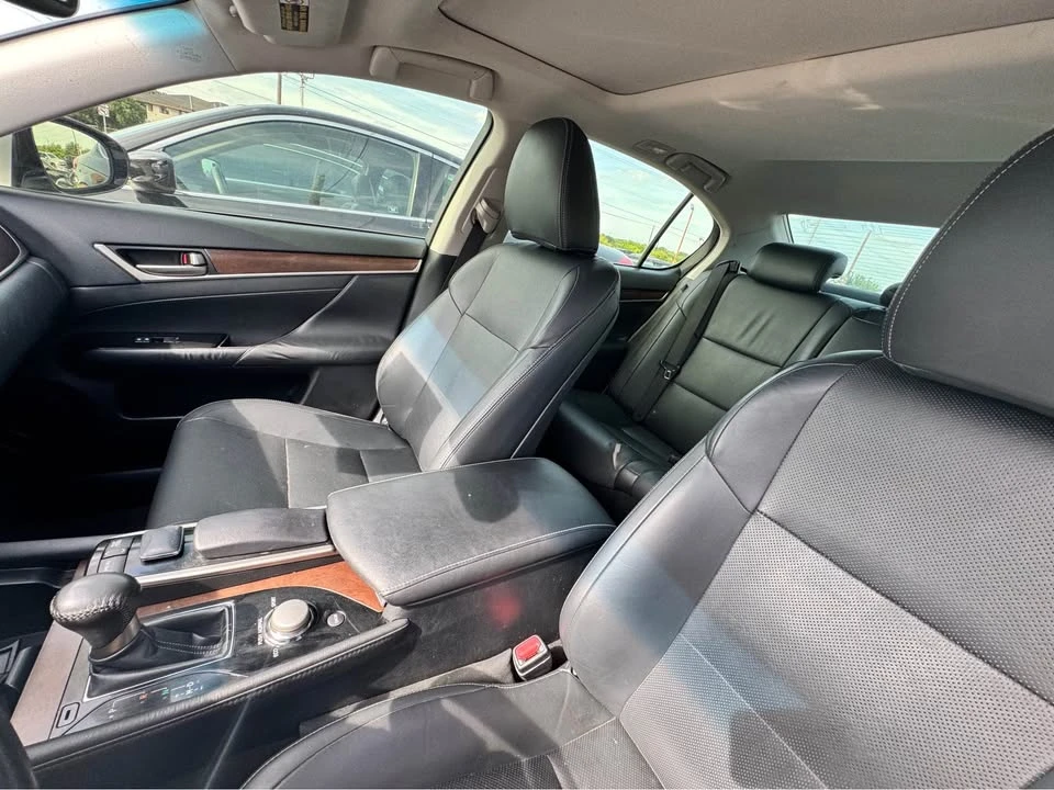 2015 Lexus GS 4th Gen - Image 4 of 4