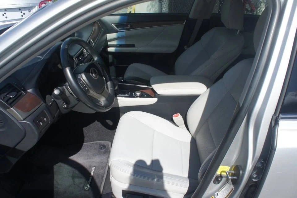 2014 Lexus GS 4th Gen - Image 12 of 20