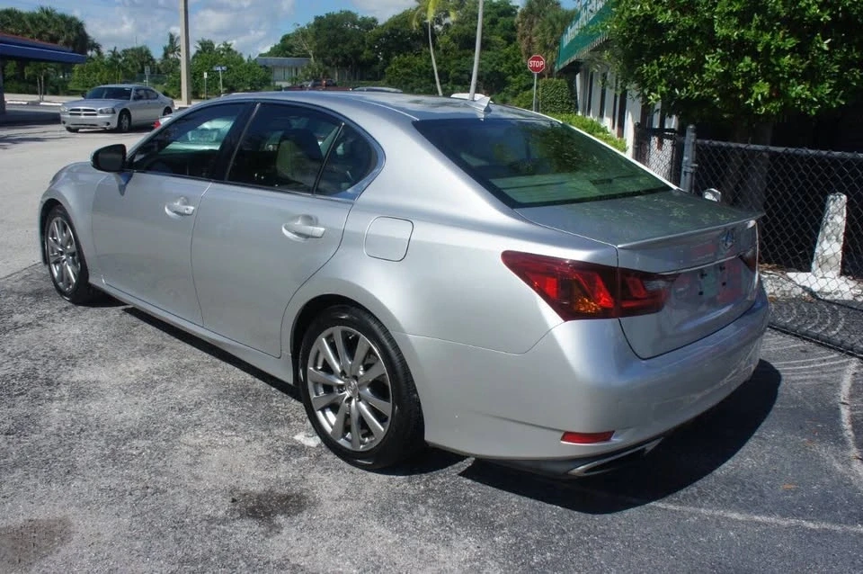 2014 Lexus GS 4th Gen - Image 20 of 20