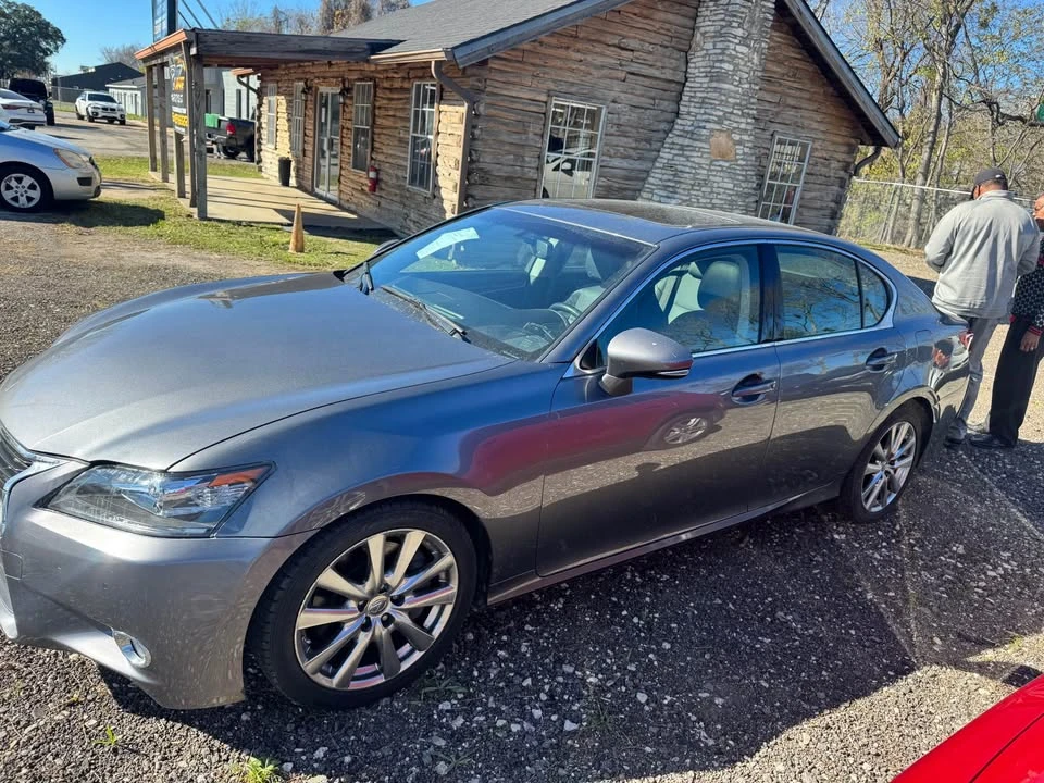 2014 Lexus GS 4th Gen - Image 4 of 11