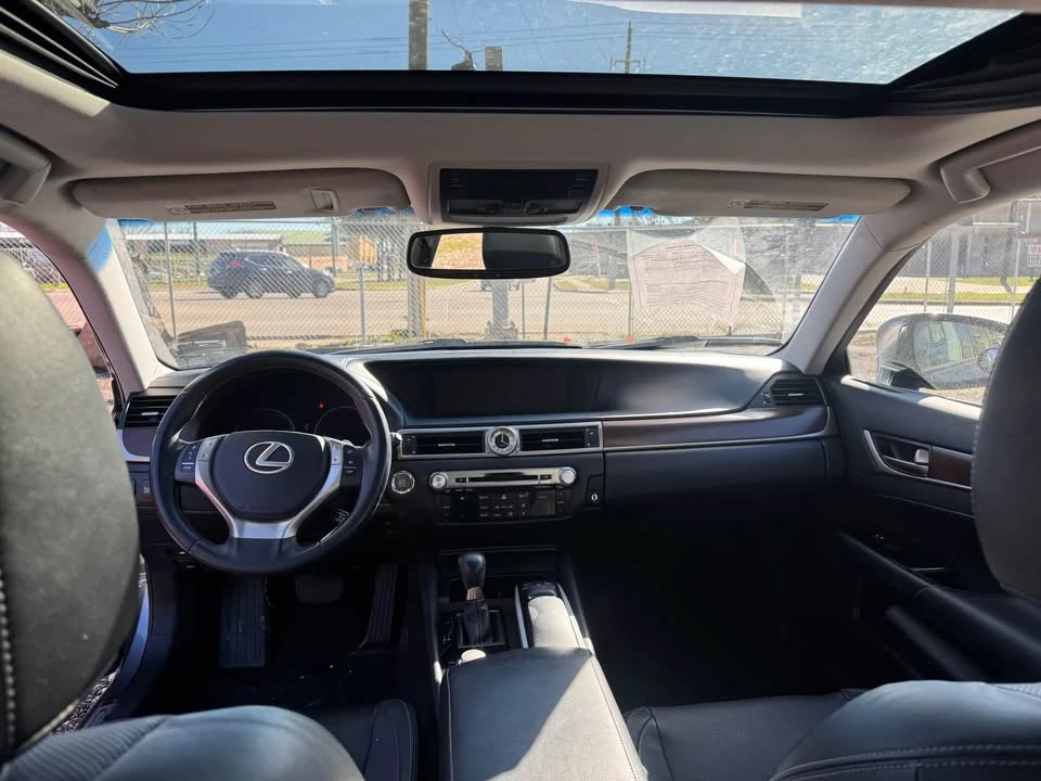 2014 Lexus GS 4th Gen - Image 5 of 11