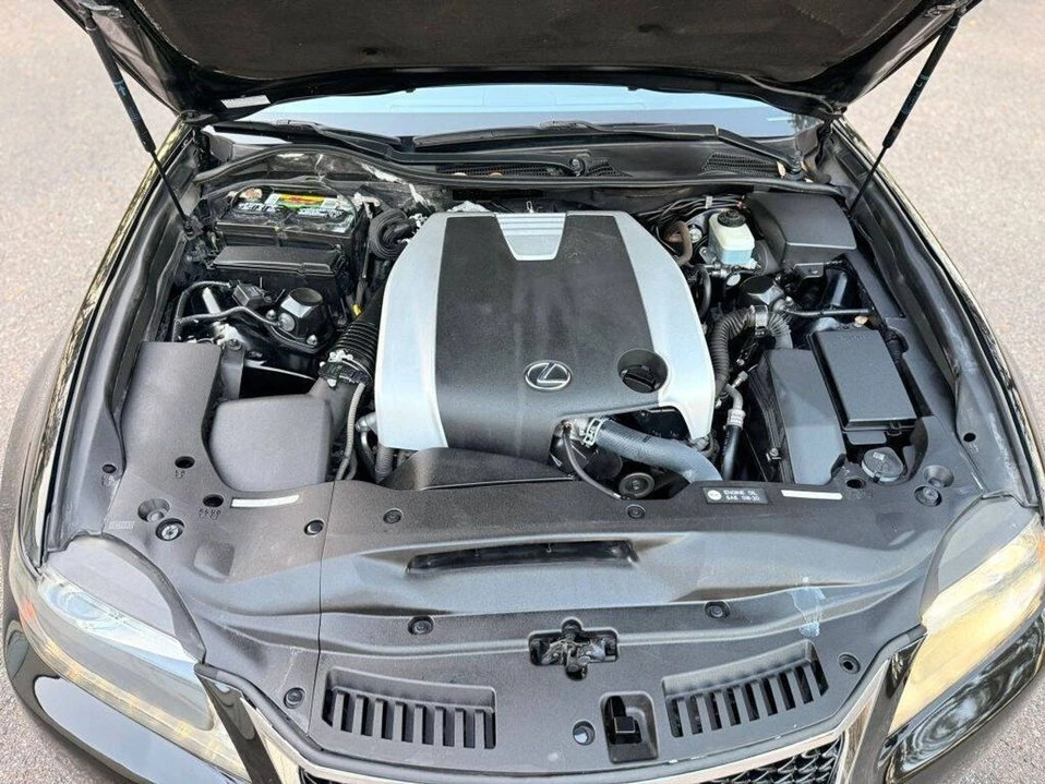 2014 Lexus GS 4th Gen - Image 9 of 20