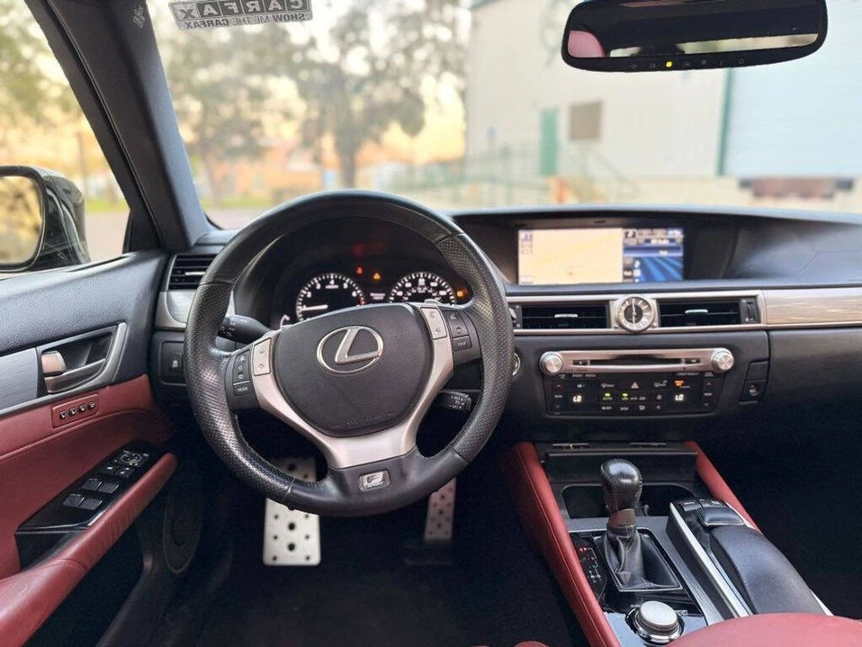 2014 Lexus GS 4th Gen - Image 16 of 20
