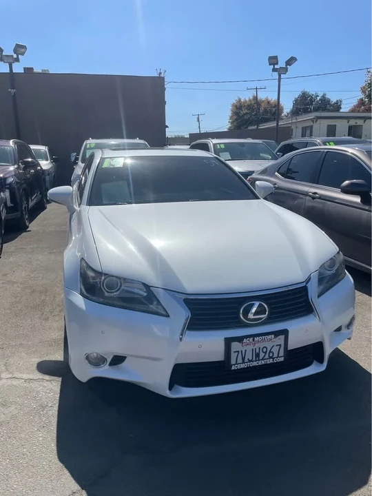 2014 Lexus GS 4th Gen - Image 2 of 3