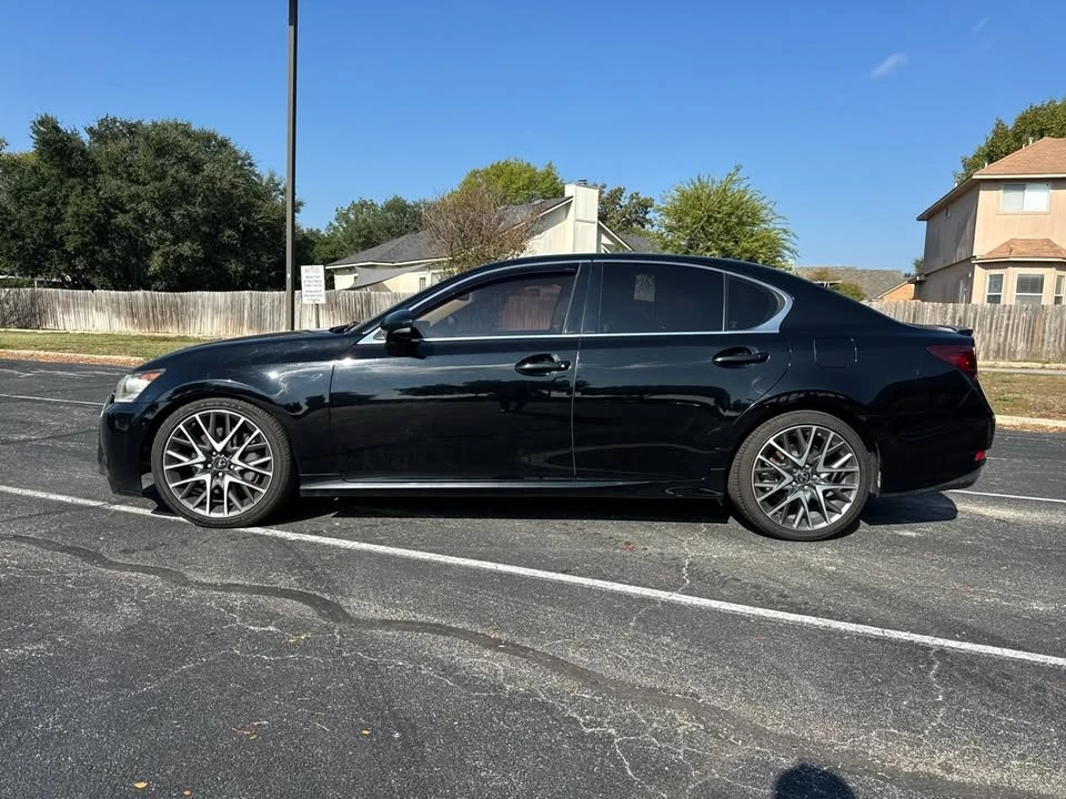 2014 Lexus GS 4th Gen - Image 4 of 6
