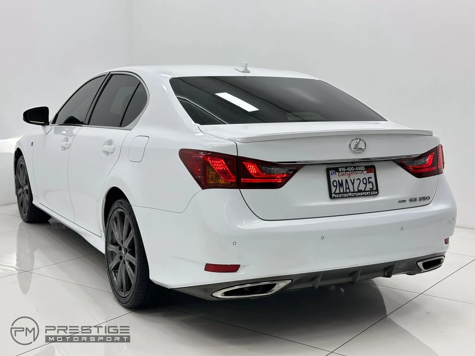 2014 Lexus GS 3rd Gen - Image 12 of 12