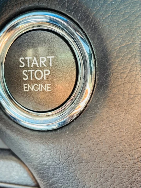 2014 Lexus GS 4th Gen - Image 14 of 15