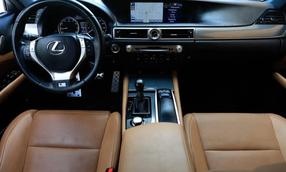 2014 Lexus GS 4th Gen - Image 2 of 4