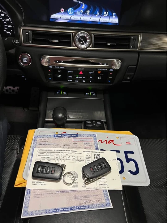 2014 Lexus GS 4th Gen - Image 12 of 20