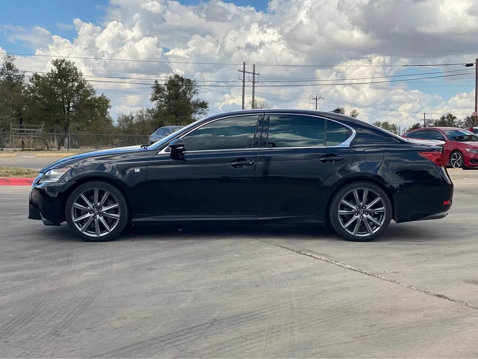 2014 Lexus GS 4th Gen - Image 2 of 11