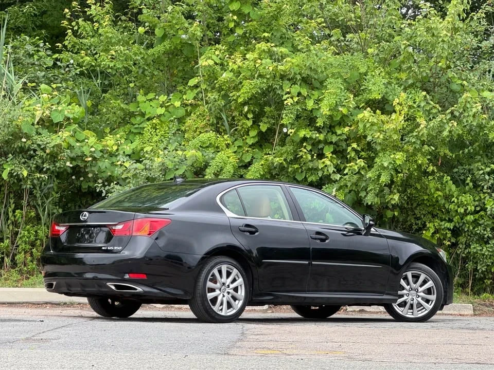 2014 Lexus GS 4th Gen - Image 4 of 19