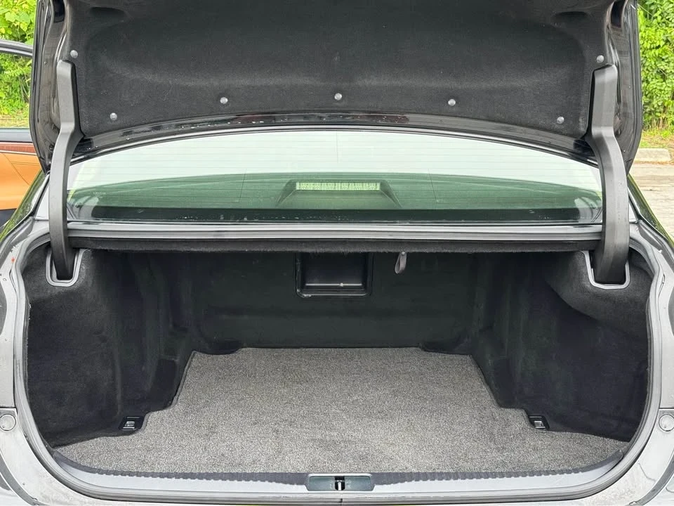 2014 Lexus GS 4th Gen - Image 18 of 19