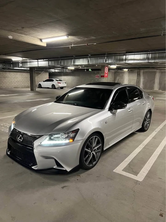 2014 Lexus GS 4th Gen - Image 4 of 20