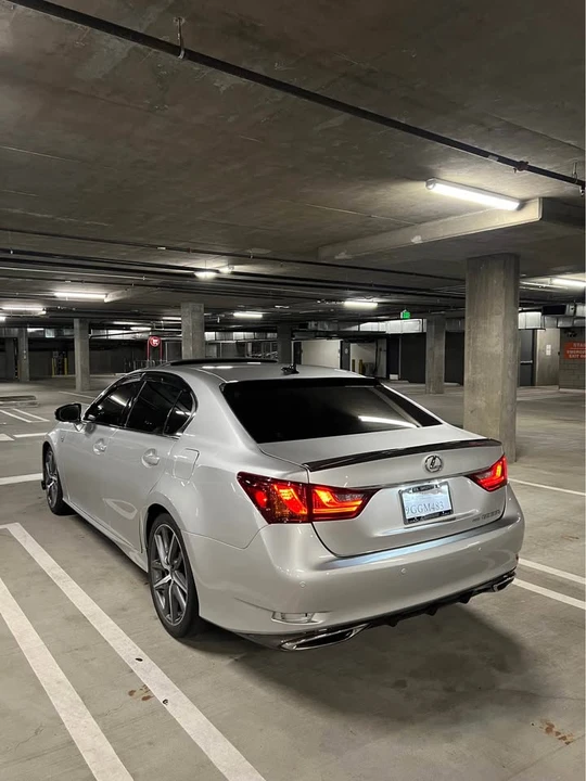 2014 Lexus GS 4th Gen - Image 9 of 20