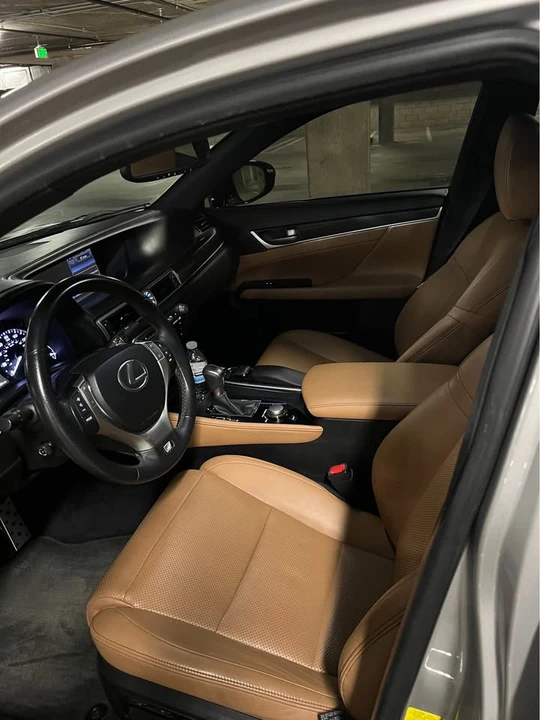 2014 Lexus GS 4th Gen - Image 16 of 20