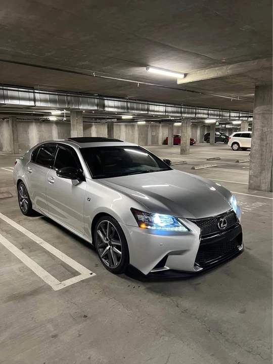 2014 Lexus GS 4th Gen - Image 2 of 20