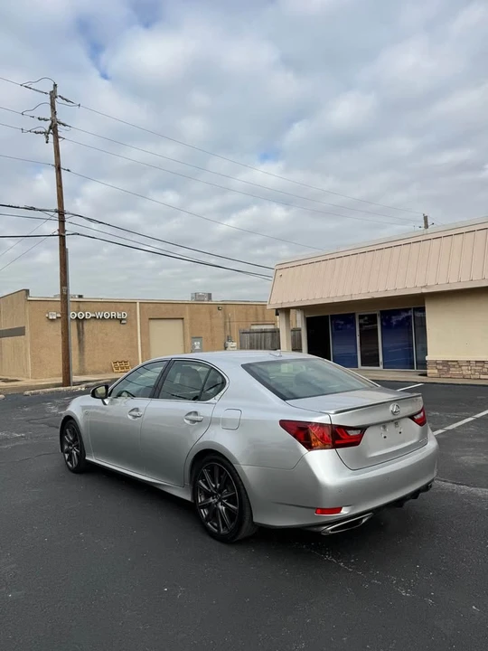 2014 Lexus GS 4th Gen - Image 4 of 13