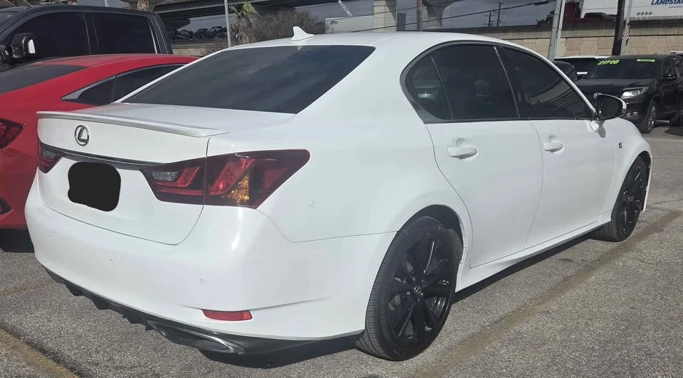 2014 Lexus GS 4th Gen - Image 8 of 9