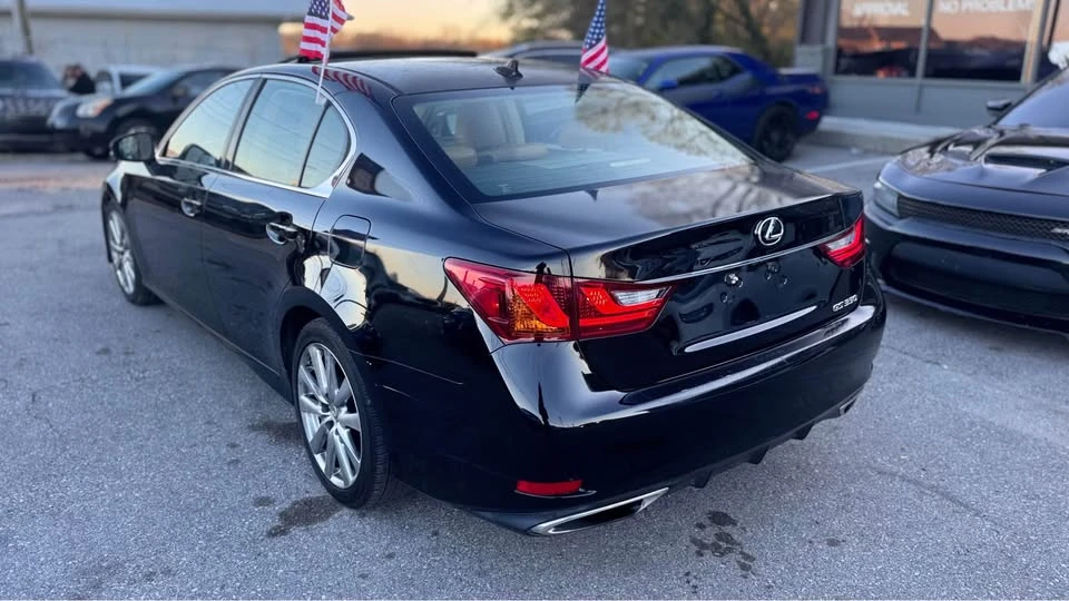 2014 Lexus GS 4th Gen - Image 4 of 18