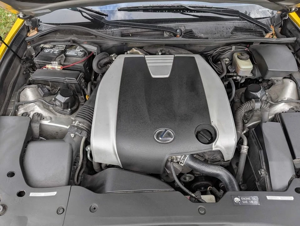 2014 Lexus GS 4th Gen - Image 6 of 10