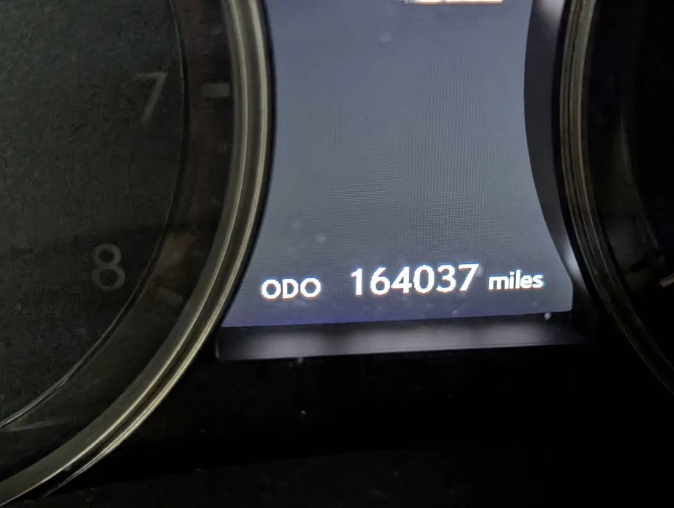 2014 Lexus GS 4th Gen - Image 8 of 10