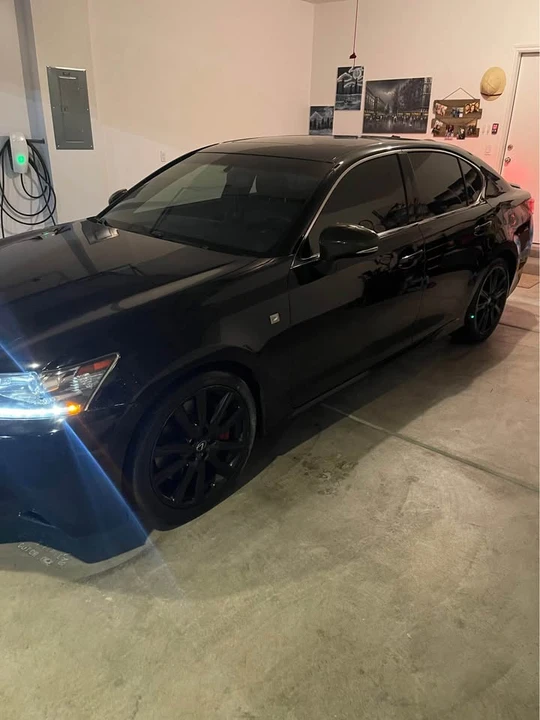 2014 Lexus GS 4th Gen - Image 2 of 17