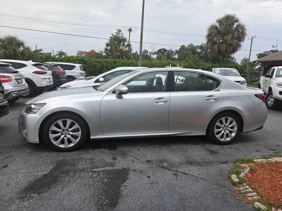 2014 Lexus GS 4th Gen - Image 11 of 11