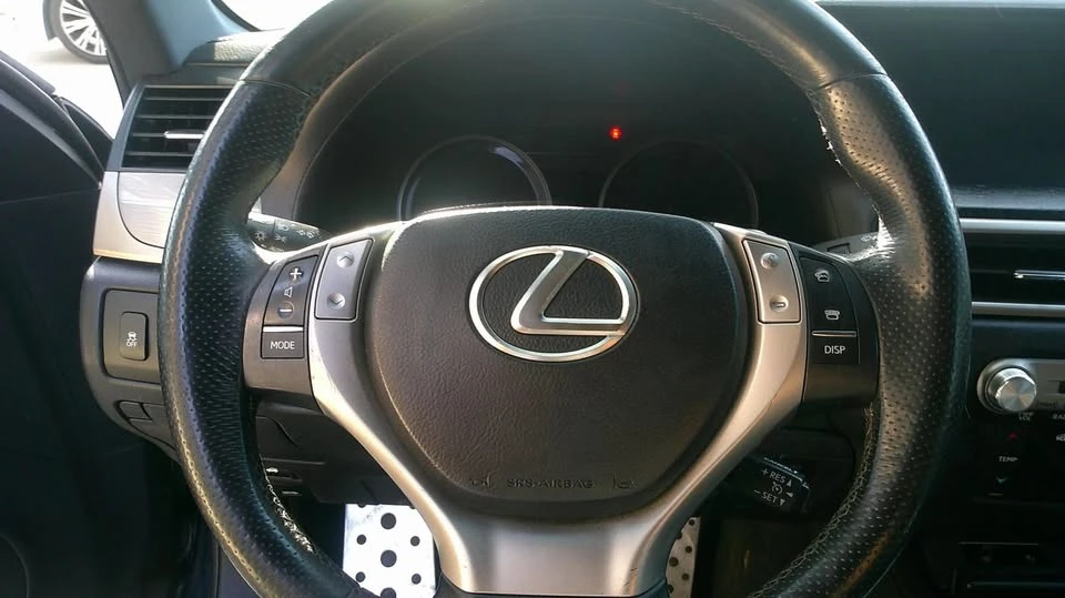 2014 Lexus GS 4th Gen - Image 16 of 20