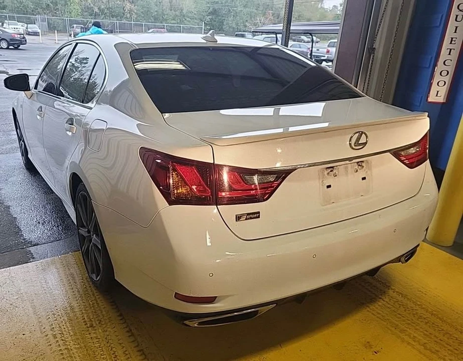 2014 Lexus GS 4th Gen - Image 5 of 7