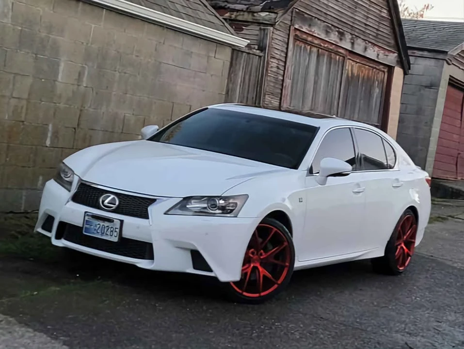 2014 Lexus GS 4th Gen - Image 4 of 10