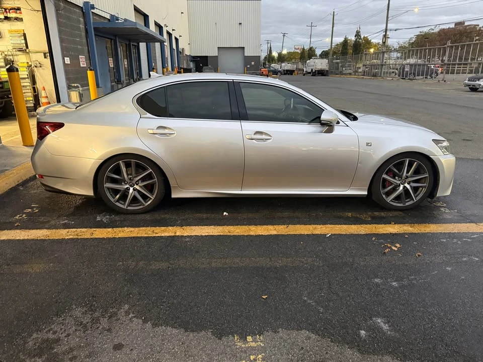 2014 Lexus GS 4th Gen - Image 2 of 11