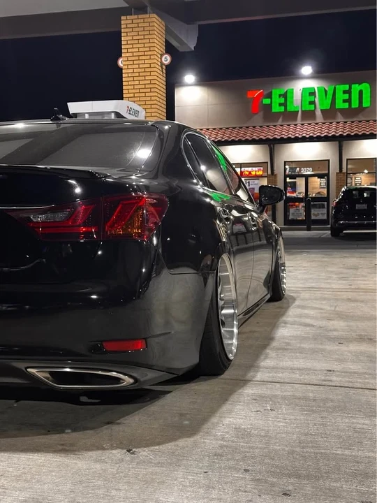 2014 Lexus GS 4th Gen - Image 3 of 7