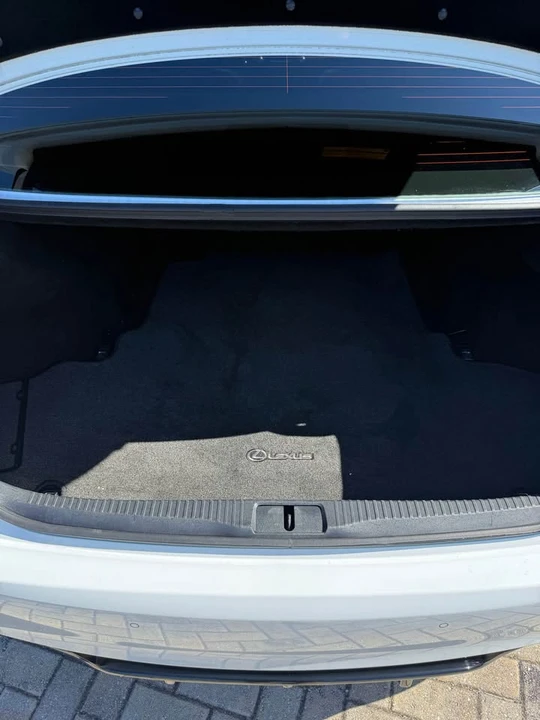 2014 Lexus GS 4th Gen - Image 8 of 18