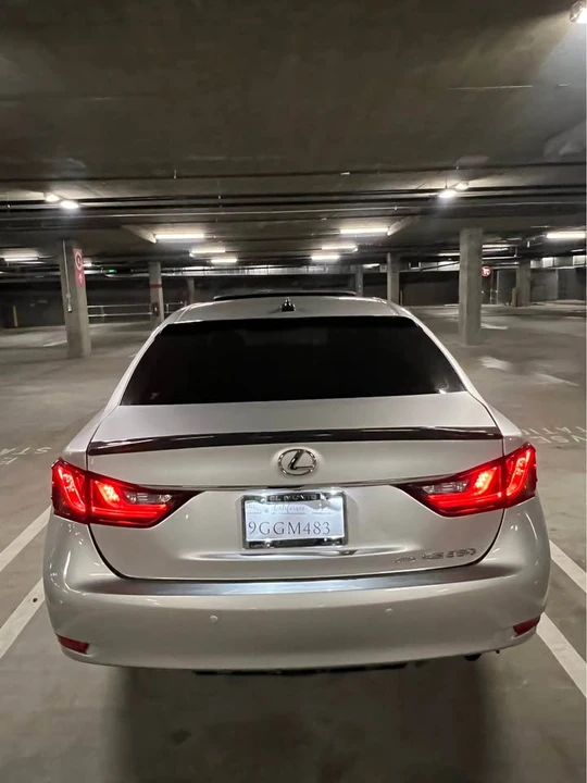 2014 Lexus GS 4th Gen - Image 8 of 19