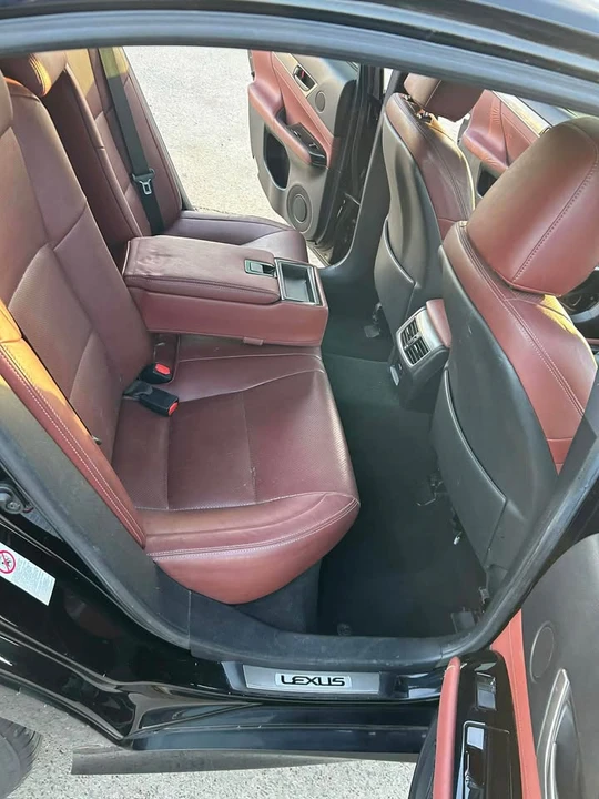 2014 Lexus GS 4th Gen - Image 11 of 15