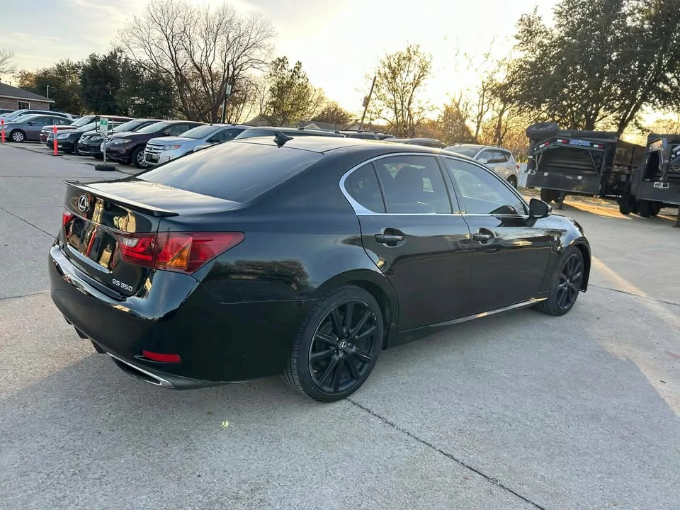 2014 Lexus GS 4th Gen - Image 3 of 15