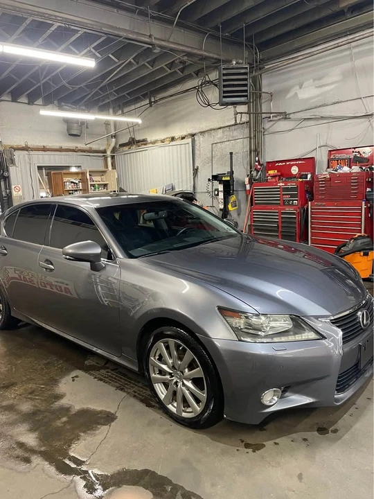 2014 Lexus GS 4th Gen - Image 2 of 10