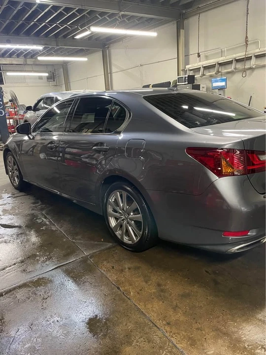2014 Lexus GS 4th Gen - Image 6 of 10