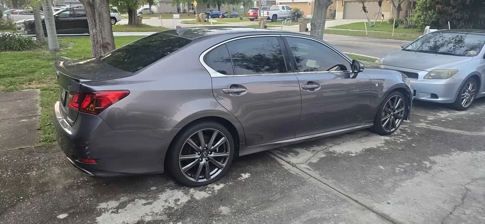 2014 Lexus GS 4th Gen - Image 5 of 13