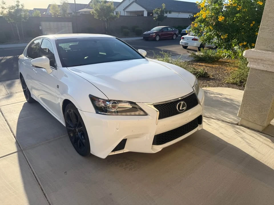 2014 Lexus GS 4th Gen - Image 5 of 16