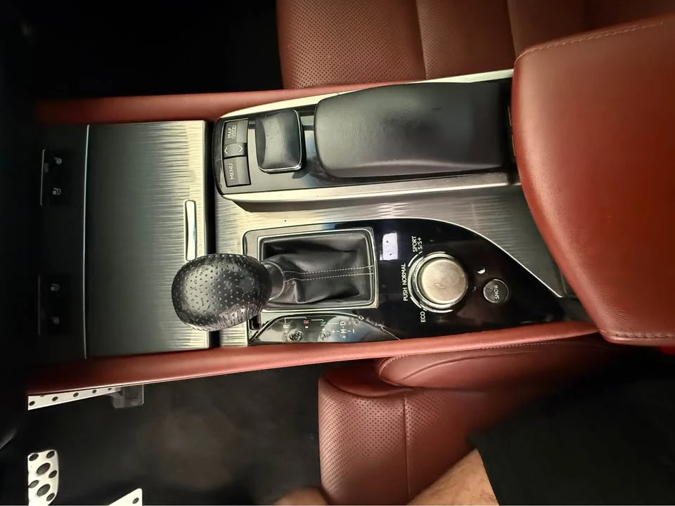2014 Lexus GS 4th Gen - Image 16 of 20