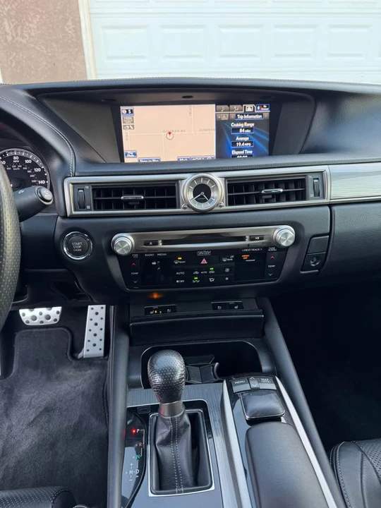 2014 Lexus GS 4th Gen - Image 8 of 16