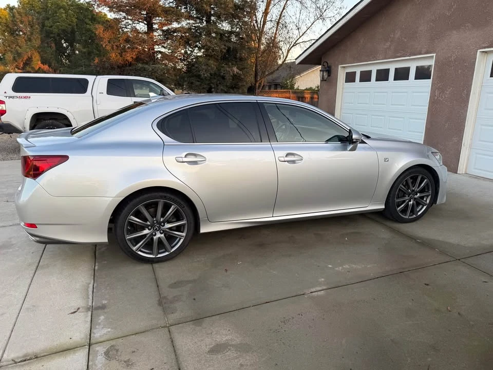 2014 Lexus GS 4th Gen - Image 5 of 16