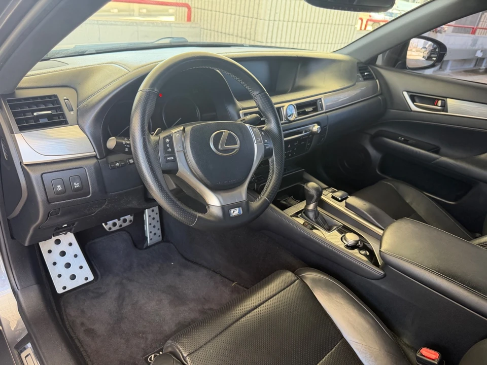 2014 Lexus GS 4th Gen - Image 12 of 21
