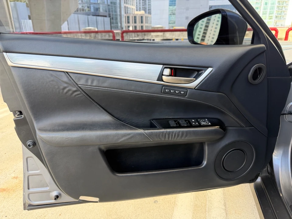 2014 Lexus GS 4th Gen - Image 14 of 21